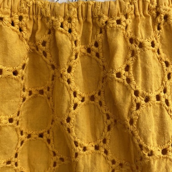 Universal Thread Mustard Yellow Women's Eyelet Shirt Size Large - Picture 6 of 8